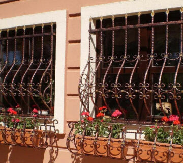 Pencere korkuluk