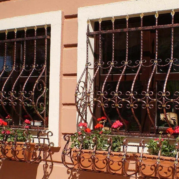 Pencere Korkuluk Modelleri